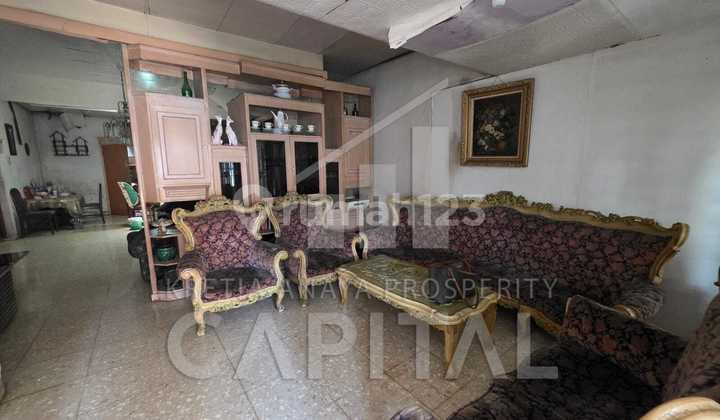 Land Counting House in the Twin Area of Mohamad Toha Can Be Rebuilt into 3-4 Houses