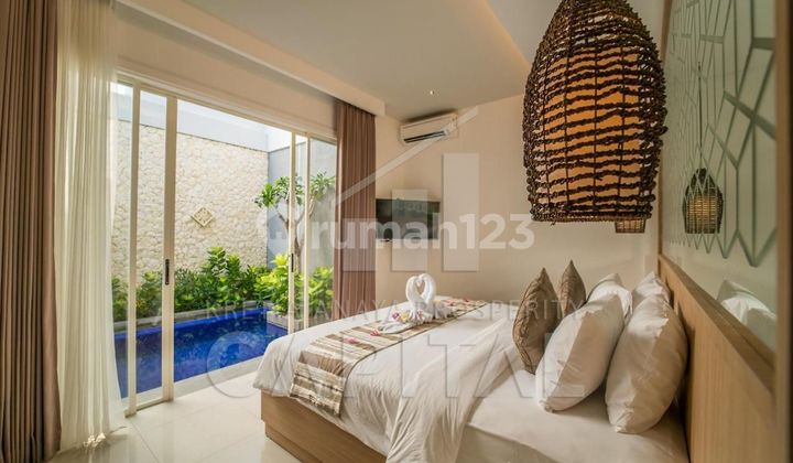 Nikmati dan bersenang-senang staycation dengan ROI terjamin 7 hingga 8 persen di villa cantik di Uluwatu Pecatu Bali.
Enjoy a fun staycation with a guaranteed 7 to 8% ROI at a beautiful villa in Uluwatu Pecatu, Bali. Nikmati dan bersenang-senang staycation dengan ROI terjamin 7 hingga 8 persen di villa cantik di Uluwatu Pecatu Bali.
Enjoy a fun staycation with a guaranteed 7 to 8% ROI at a beautiful villa in Uluwatu Pecatu, Bali.