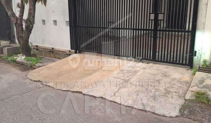 Rumah Satu Lantai di Taman Kopo Indah 2 Patung Kuda Cocok Untuk Pasangan Muda