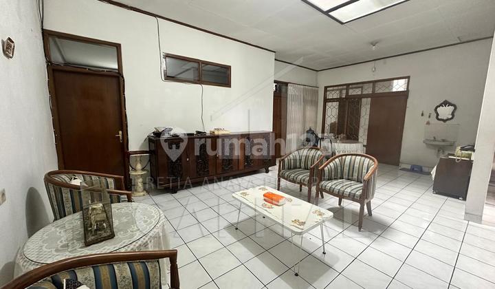 Rumah Terawat Siap Huni di Jalan Pluto Komplek Margahayu Metro Soekarno Hatta 2