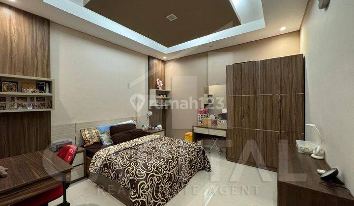 Rumah Mewah Modern Full Furnished di Tatar Naganingrum Kota Baru Parahyangan 2