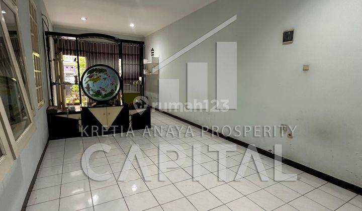 Disewakan Rumah Strategis Banget di Komplek Kurdi Row Jalan Lebar dan Dekat ke Tol Mohamad Toha 1