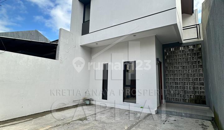 Contemporary Style New Home in Taman Kopo Indah 2 Patung Kuda Could Be Your Choice