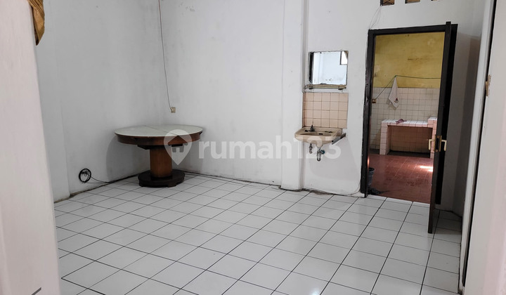 Jual Rumah Terawat Di Daerah Sudirman Rajawali, Bandung 2
