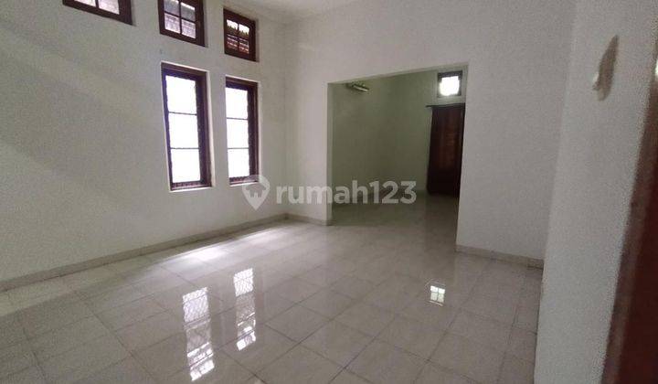 Rumah Siap Huni di Daerah Dago Cocok untuk Kantor 2