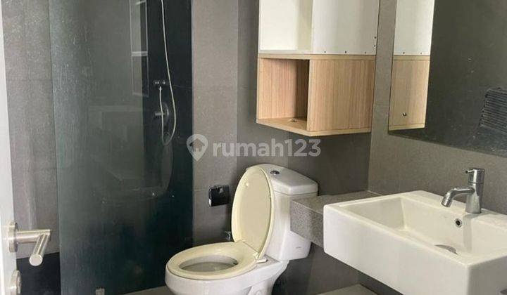 Apartemen Belmont Tower Everest Hadap Selatan 2 Br  2