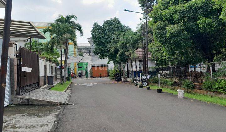 Rumah Siap Huni Taman Kedoya Baru  2