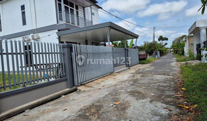 Rumah Minimalis Wonoyoso Pontianak 2 Lantai Bonus AC  2