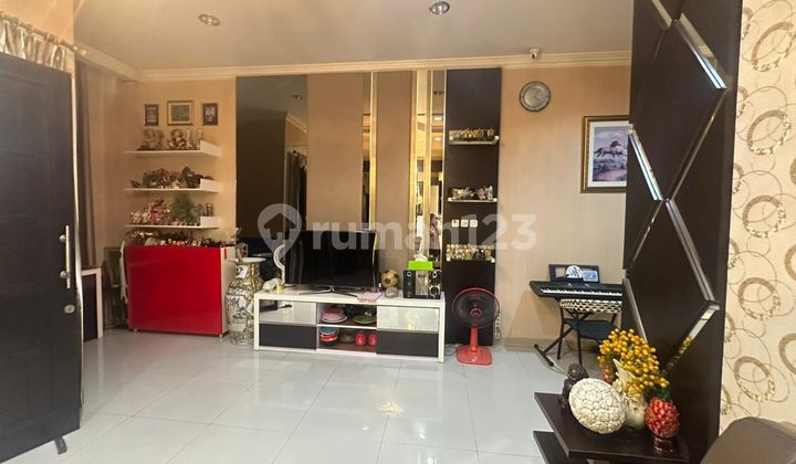 Dijual Rumah Siap Huni Tomang 2 Lantai Hadap Selatan 2