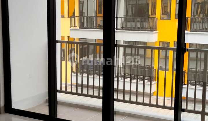 3-Story Ruko Soho Food Street Sedayu City Kelapa Gading