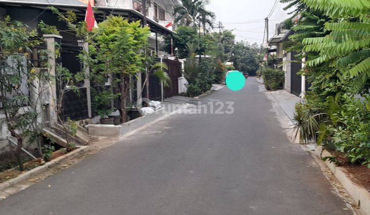 Rumah Taman Kedoya Baru 2 Lantai Hook Barat Utara Selatan 2