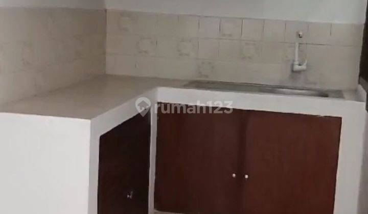 Rumah Siap Huni Duri Kepa 1 1/4 Lantai Hadap Utara  1