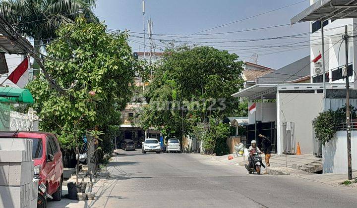 Tanah Taman Ratu Hook Timur dan Selatan Strategis  2