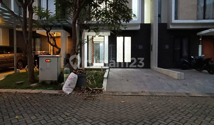 Citraland Northwest Lake 2-Storey House Facing South