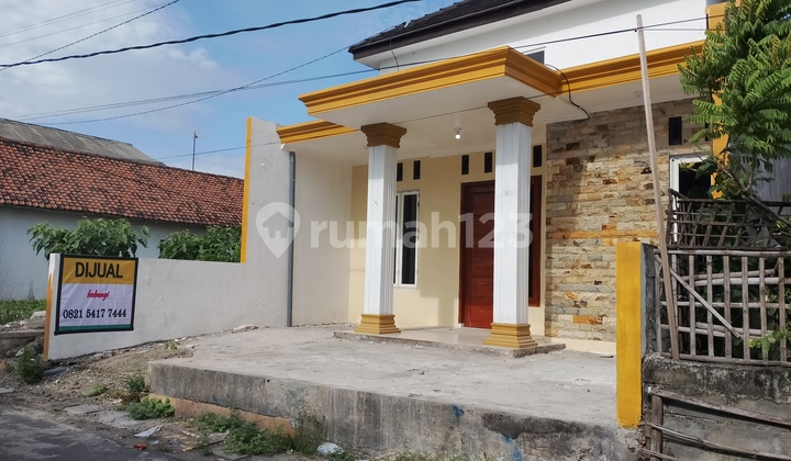 Rumah Baru Siap Huni Dalam Kota  1