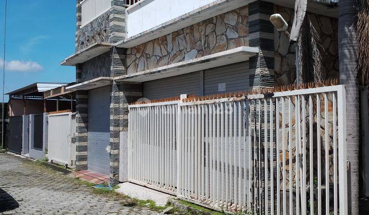 Rumah Dua Lantai  Siap Huni Dekat Keplak Sari Jombang 1