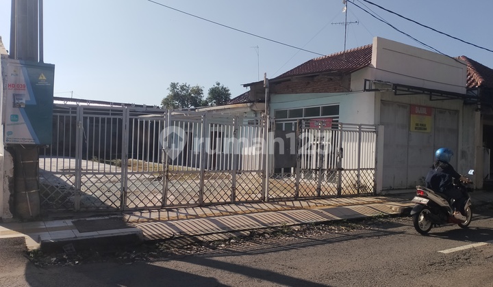 Bangunan Cocok Buat Usaha Jombang 2