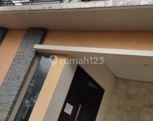 Rumah 2 Lantai 5 Kamar Tidur Di Nuansa Indah Denpasar Db 2