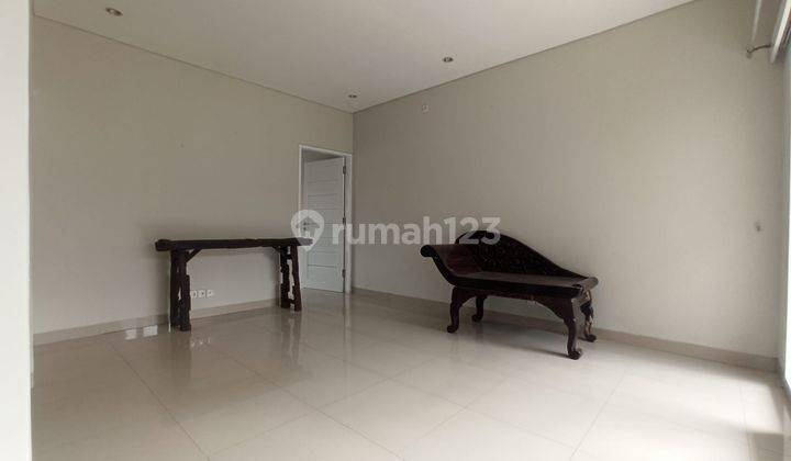 Dijual Rumah Modern Minimalis 2 Lantai di Denpasar 2