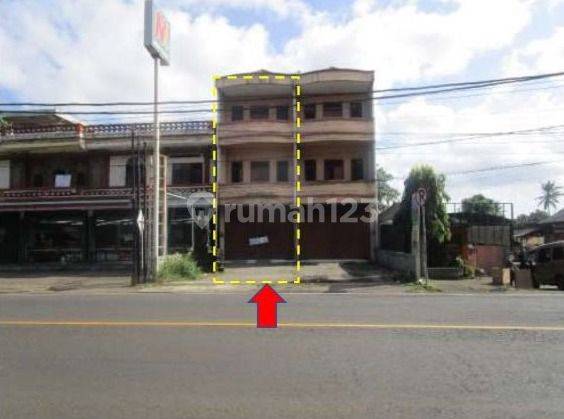 Price reduced for immediate sale. Super strategic 3-storey shophouse 1