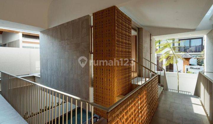 2 Floor Villa Near Canggu CN 2