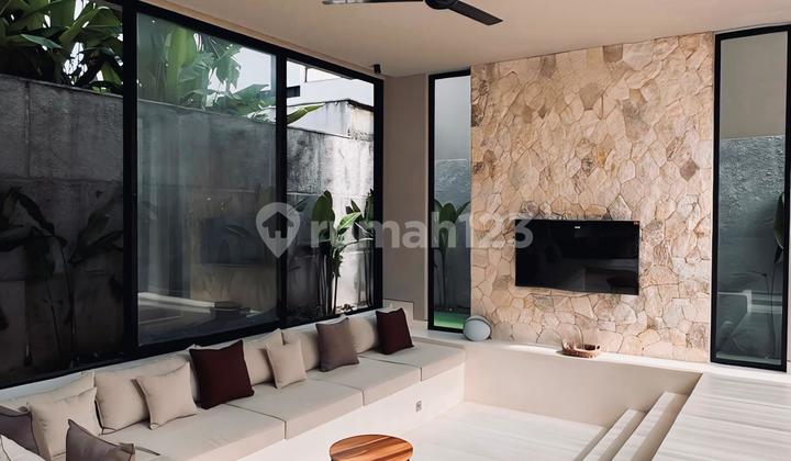Private Pool Villa Furnish di Kayu Tulang Canggu Ls