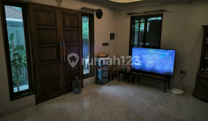 Dijual Rumah 2 Lantai One Gate Dekat Pintu Tol Cn 2