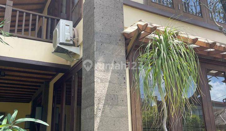 Rumah Full Kayu 2 Lantai Full Furnish Di Petitenget Db 2