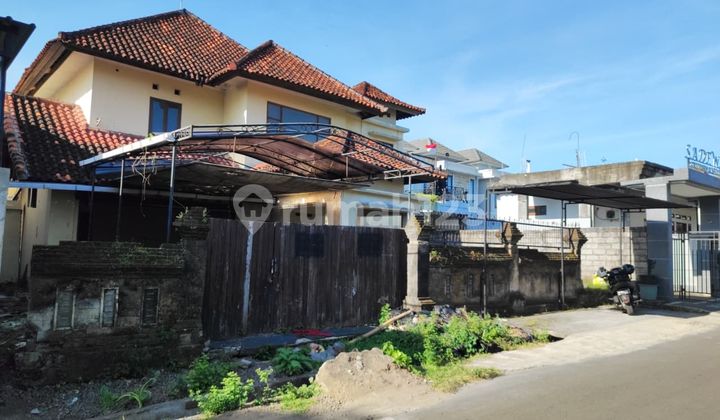 Rumah Lantai 2 SHM Hadap Selatan di Ubung Dd Rumah Lantai 2 SHM Hadap Selatan di Ubung Dd