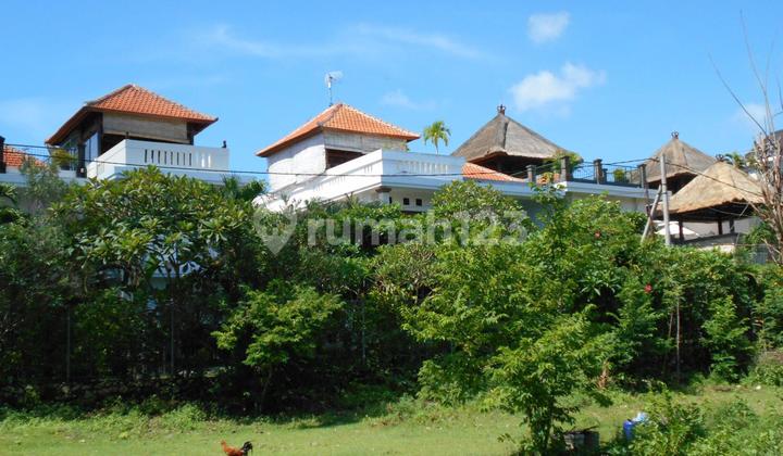 Dijual Rumah Mewah Lokasi Nyaman Dan Tenang Di Mumbul Ho