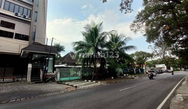 Rumah Samping Ijen Boulevard 1