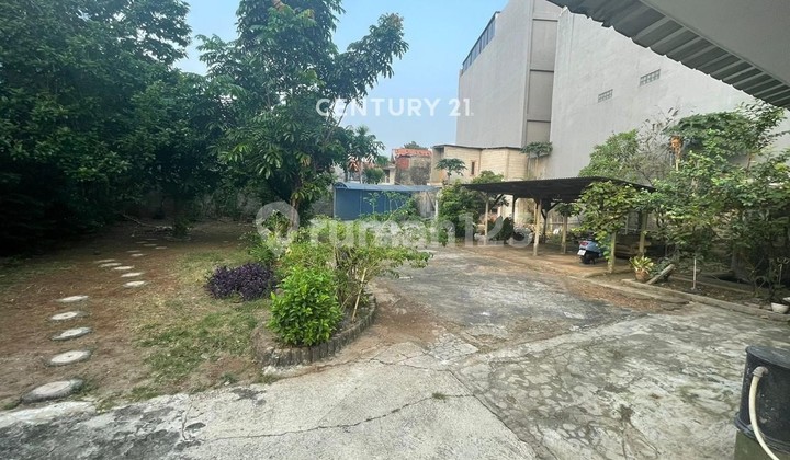 Dijual Rumah 2 Lantai Utan Kayu Jakarta Timur 1