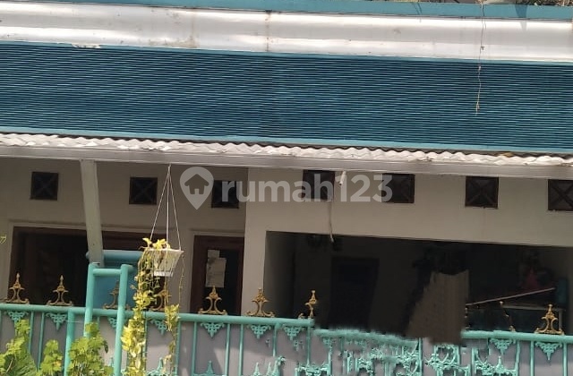 Rumah Terstrategis dan Nyaman Rumah Terstrategis dan Nyaman
