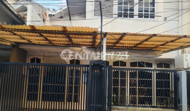 Rumah Strategis Dalam Komplek di Cempaka Putih Jakarta Pusat