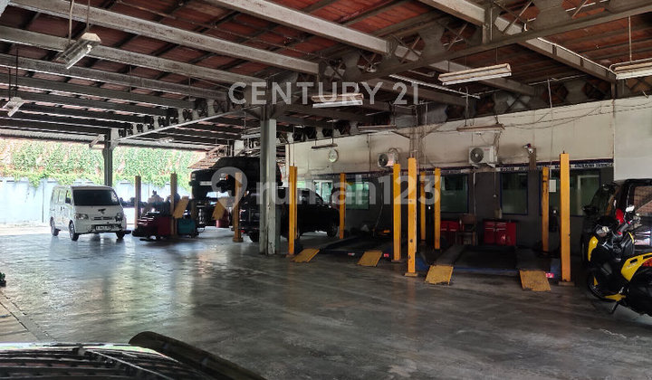 Tanah di Perbatasan Jakarta Timur dan Pusat Pinggir Jalan Raya Tanah di Perbatasan Jakarta Timur dan Pusat Pinggir Jalan Raya