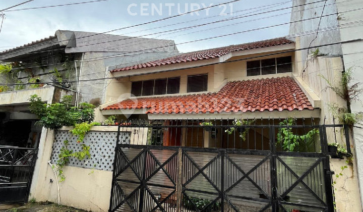 Flood-Free House in Kayu Putih, Quiet Location