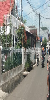 Rumah Tua Hitung Tanah Strategis dan Bebas Banjir