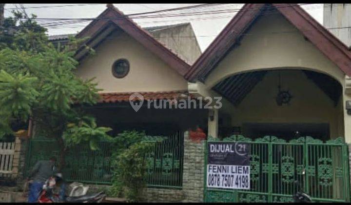 Rumah siap huni dengan letak terstrategis 1