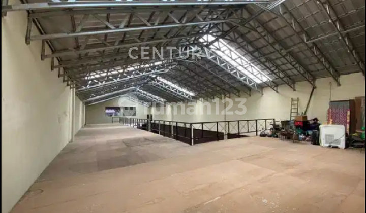 Warehouse for Rent in Cipayung Near TNI Headquarters East Jakarta Warehouse for Rent in Cipayung Near TNI Headquarters East Jakarta