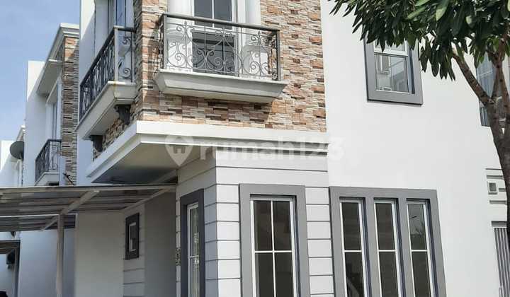 Minimalist House in Monaco Sport City Cluster, Jababeka Cikarang 2