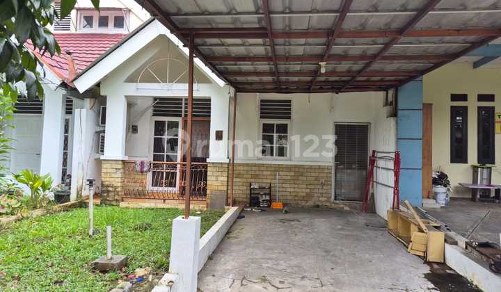 Ready-to-Occupy House in Meadow Green Cluster Lippo Cikarang 2