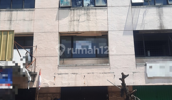 RUKO UNION SQUARE UKURAN LUAS DI LOKASI STRATEGIS DALAM KOTA LIPPO CIKARANG DEKAT DENGAN BERBAGAI FASILITAS PUBLIK