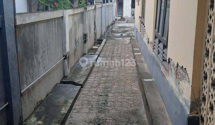 Tanah Ada Bangunan Di Seririt  3