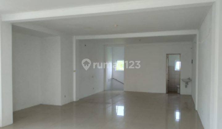 Ruko 3 Lantai Daerah Dharmawangsa  3