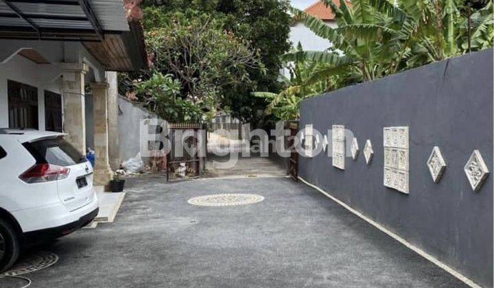 RUMAH MODERN MINIMALIST DEKAT SANGLAH 2