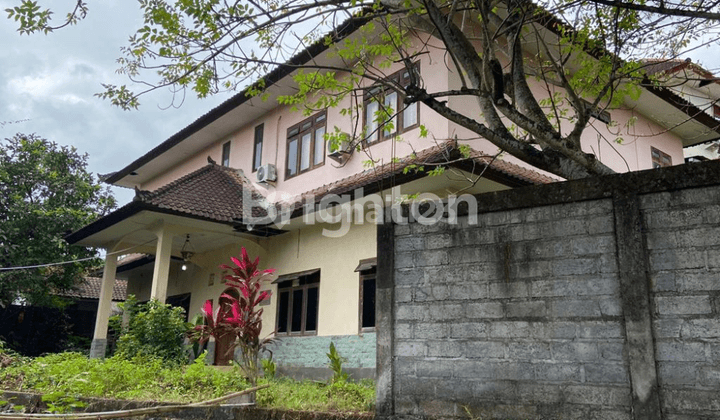 RUMAH KELUARGA DI KUTA UTARA 1