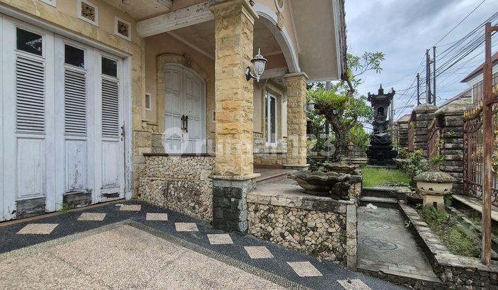 Rumah Old Money Bebas Banjir di Kawasan Renon 2