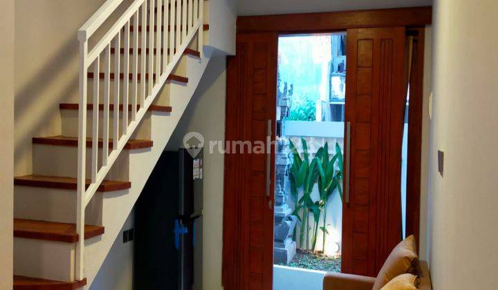 Rumah 2 Lantai Furnished Masih Baru Di Denpasar Selatan 2