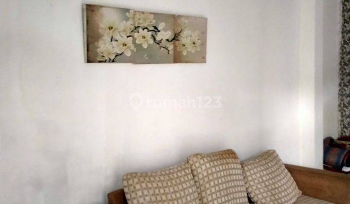 Rumah 2 Lantai Semi Furnished Di Tytyan Indah Bekasi Utara  2