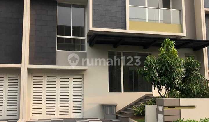 Dijual Cepat Rumah Strategis Cluster Mozart Symphonia Gading Serpong